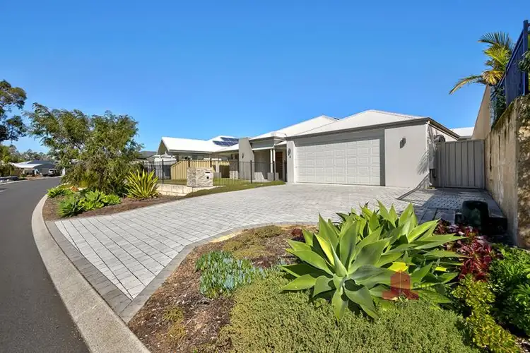 Second view of Homely house listing, 5 Lenita Way, Dalyellup WA 6230