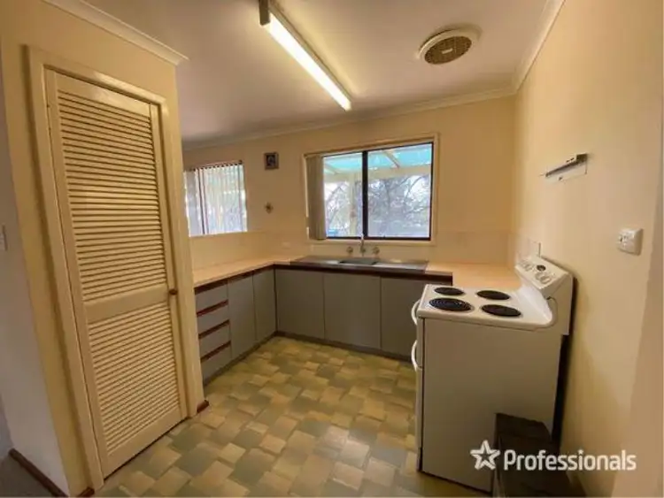 Sixth view of Homely house listing, 5 Hastie Street, Cunderdin WA 6407