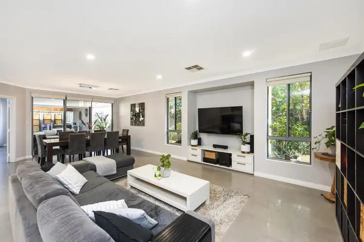 145 Wistful Parade, Aveley WA 6069