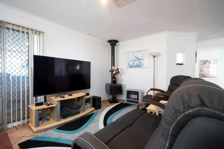 Seventh view of Homely house listing, 3 Windermere Way, Waikiki WA 6169