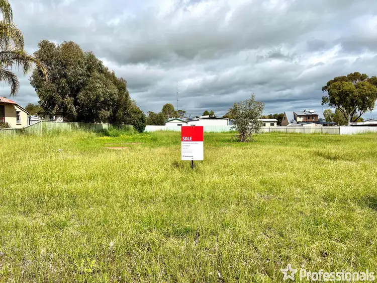 17 Battery Street, Muluckine, Northam WA 6401