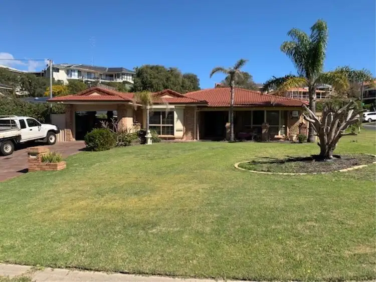 11 Elizabeth Crescent, South Bunbury WA 6230