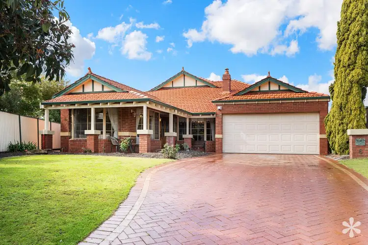 6 Briar Court, Leeming WA 6149