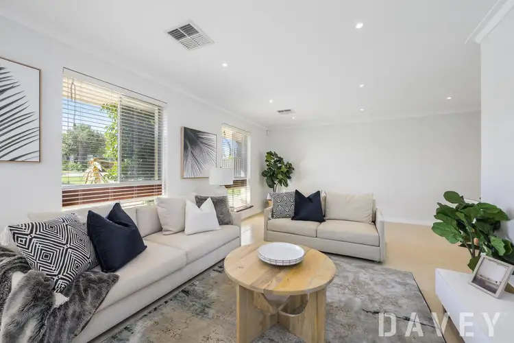 20 Aberfeldy Crescent, Duncraig WA 6023