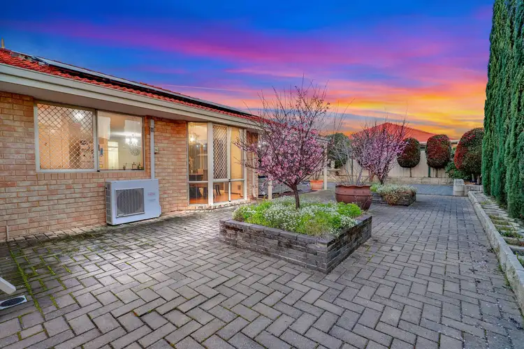 50 Teal Brook Circle, Seville Grove WA 6112