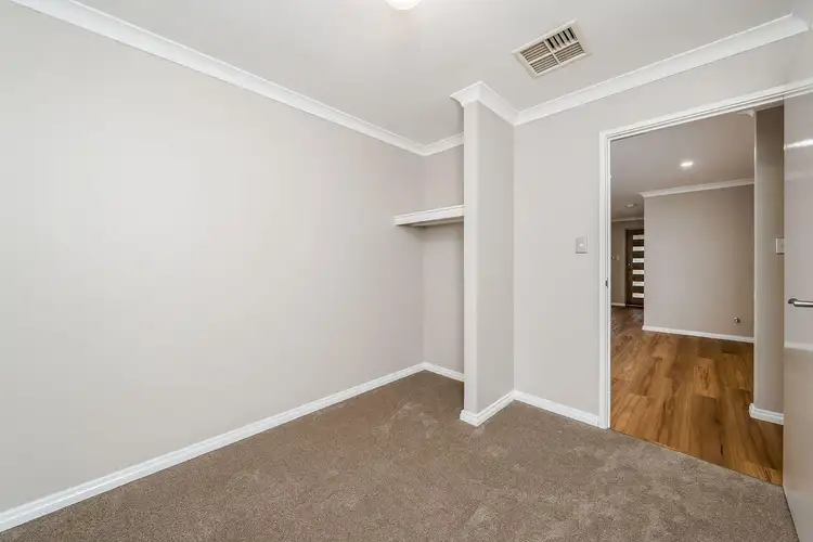 Seventh view of Homely house listing, 8 Atkinson Court, Stratton WA 6056