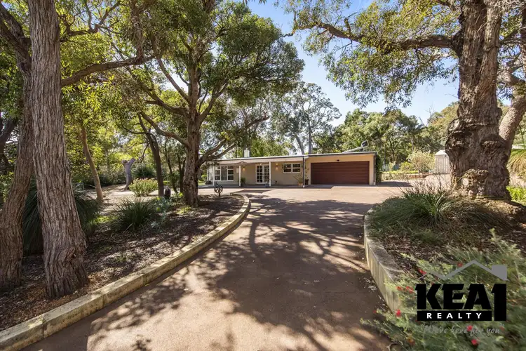 42 George Road, Lesmurdie WA 6076