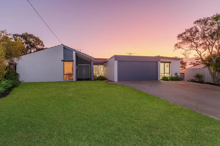 7 Stadia Court, Beldon WA 6027