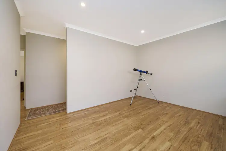 Fifth view of Homely house listing, 9 Sackler Link, Piara Waters WA 6112