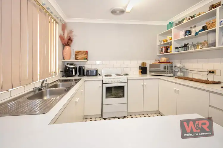 Fifth view of Homely unit listing, Unit 8, 9 Bluff Street, Mira Mar WA 6330