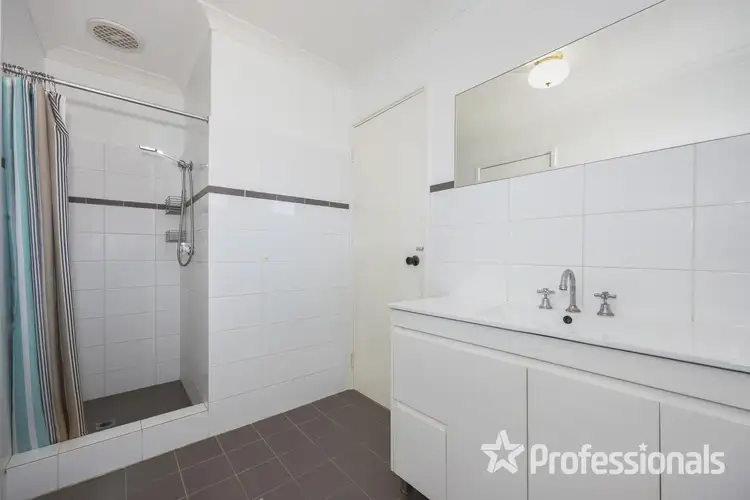 Fourth view of Homely unit listing, 27/63 Amherst Road, Swan View WA 6056