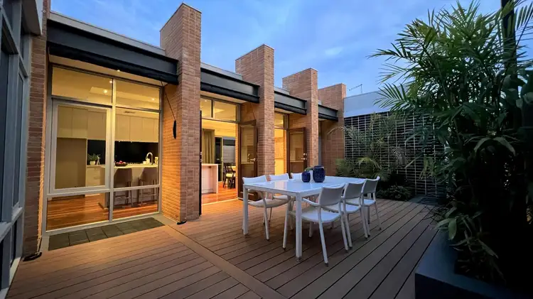10 Northerly Avenue, Ascot WA 6104