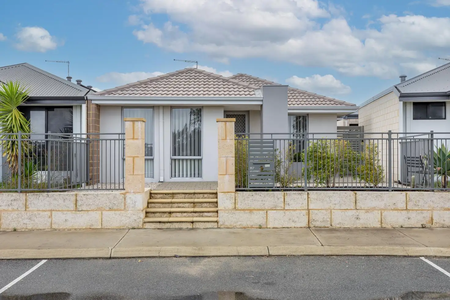 Main view of Homely house listing, 117 Broadway Boulevard, Piara Waters WA 6112