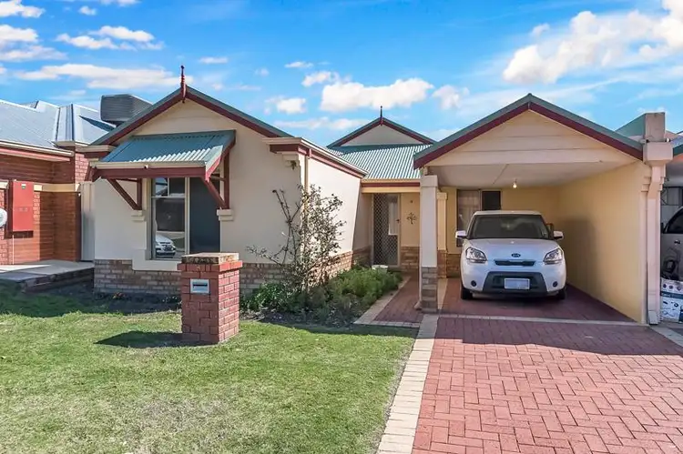 8/24 Shoalhaven Place, Waikiki WA 6169