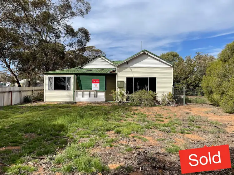 22 Simon Street, Norseman WA 6443