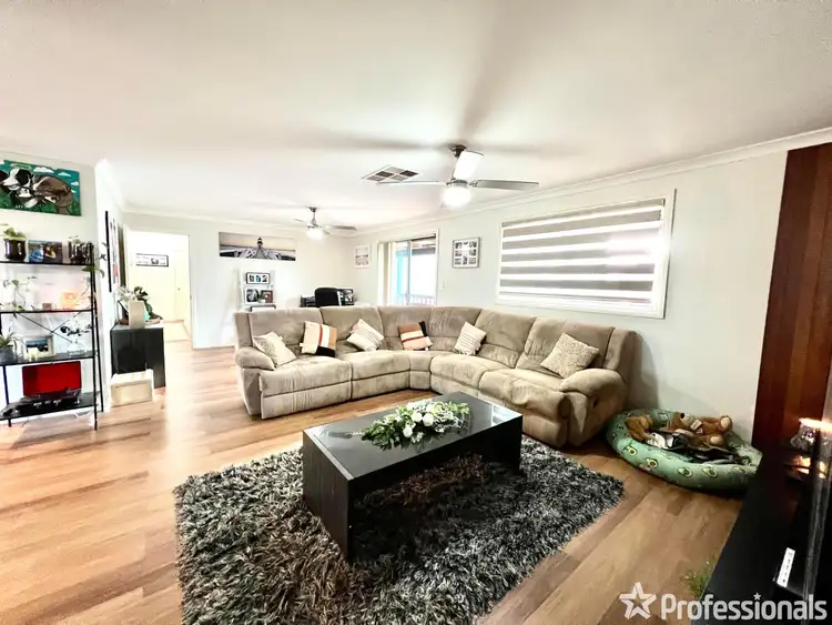 Seventh view of Homely house listing, 3 Oakover Place, Northam WA 6401