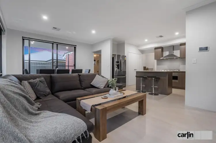 Seventh view of Homely house listing, 10 Lapis Road, Treeby WA 6164