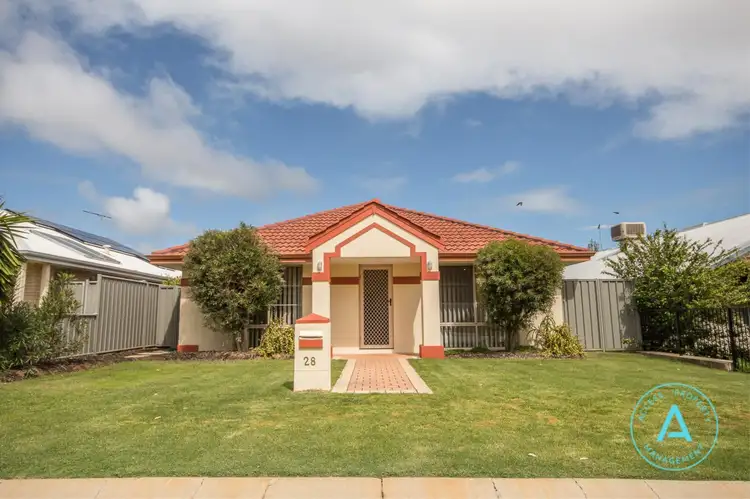28 Abingdon Crescent, Wellard WA 6170