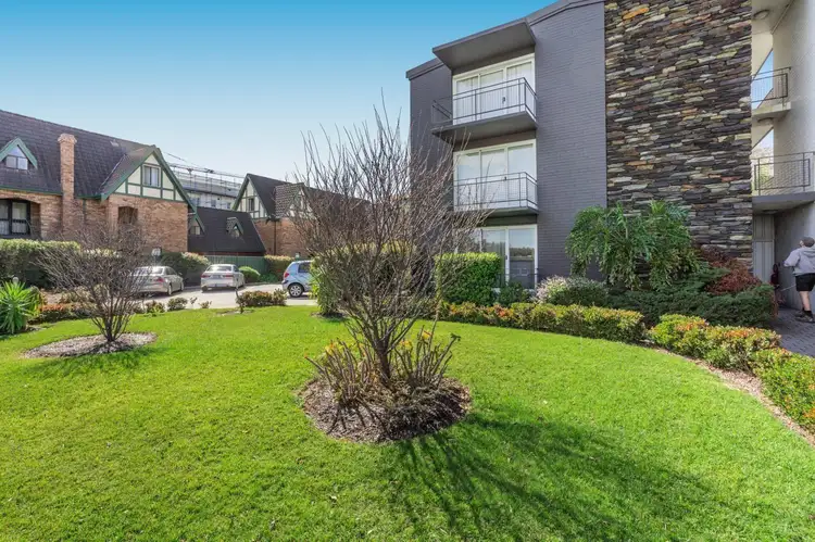 13/15 Melville Parade, South Perth WA 6151