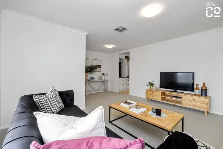 Fifth view of Homely house listing, 27 Beenan Elbow, South Guildford WA 6055