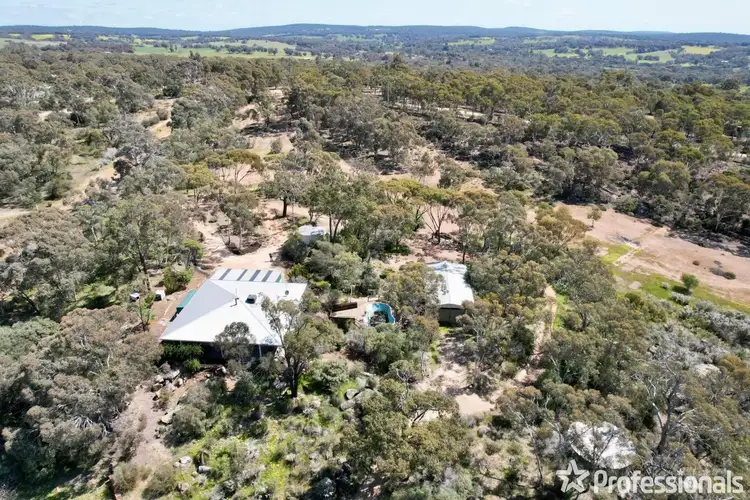 13 Virginia Court, Clackline WA 6564