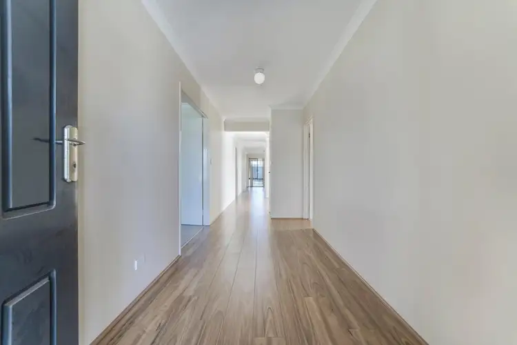 Seventh view of Homely house listing, 6 Creel Rise, Singleton WA 6175