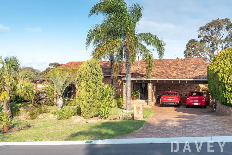 6 Tara Court, Woodvale WA 6026