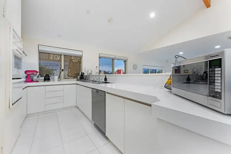 Fifth view of Homely house listing, 5 Belleview Crescent, Dianella WA 6059