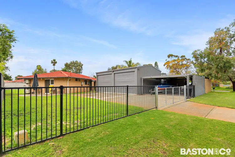 6 Lurnea Place, Karawara WA 6152
