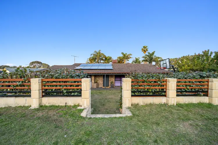 12 Leander Street, Beldon WA 6027