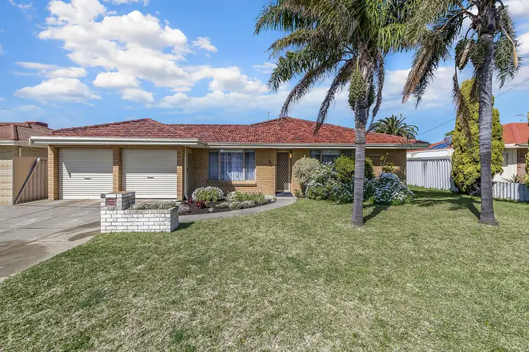 31 Hawker Street, Safety Bay WA 6169