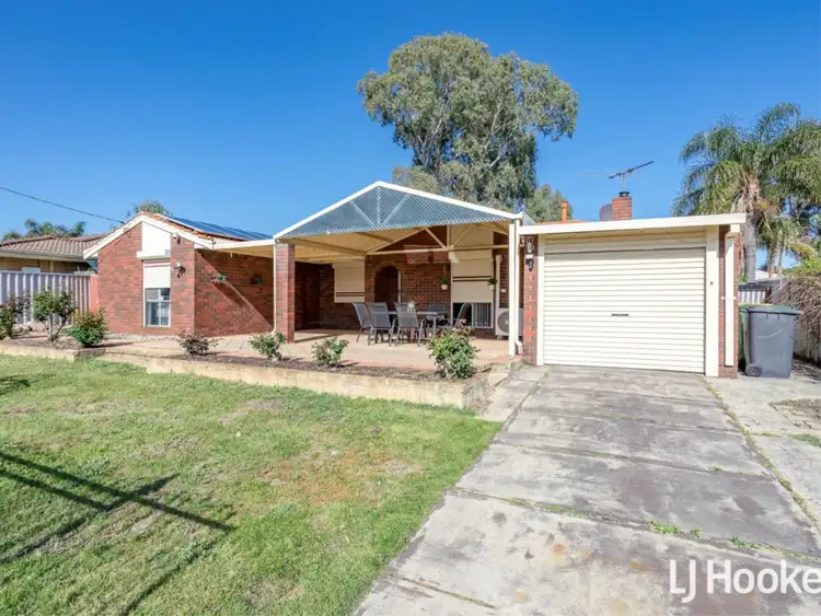 Second view of Homely house listing, 3 Silver Mallee Close, Camillo WA 6111