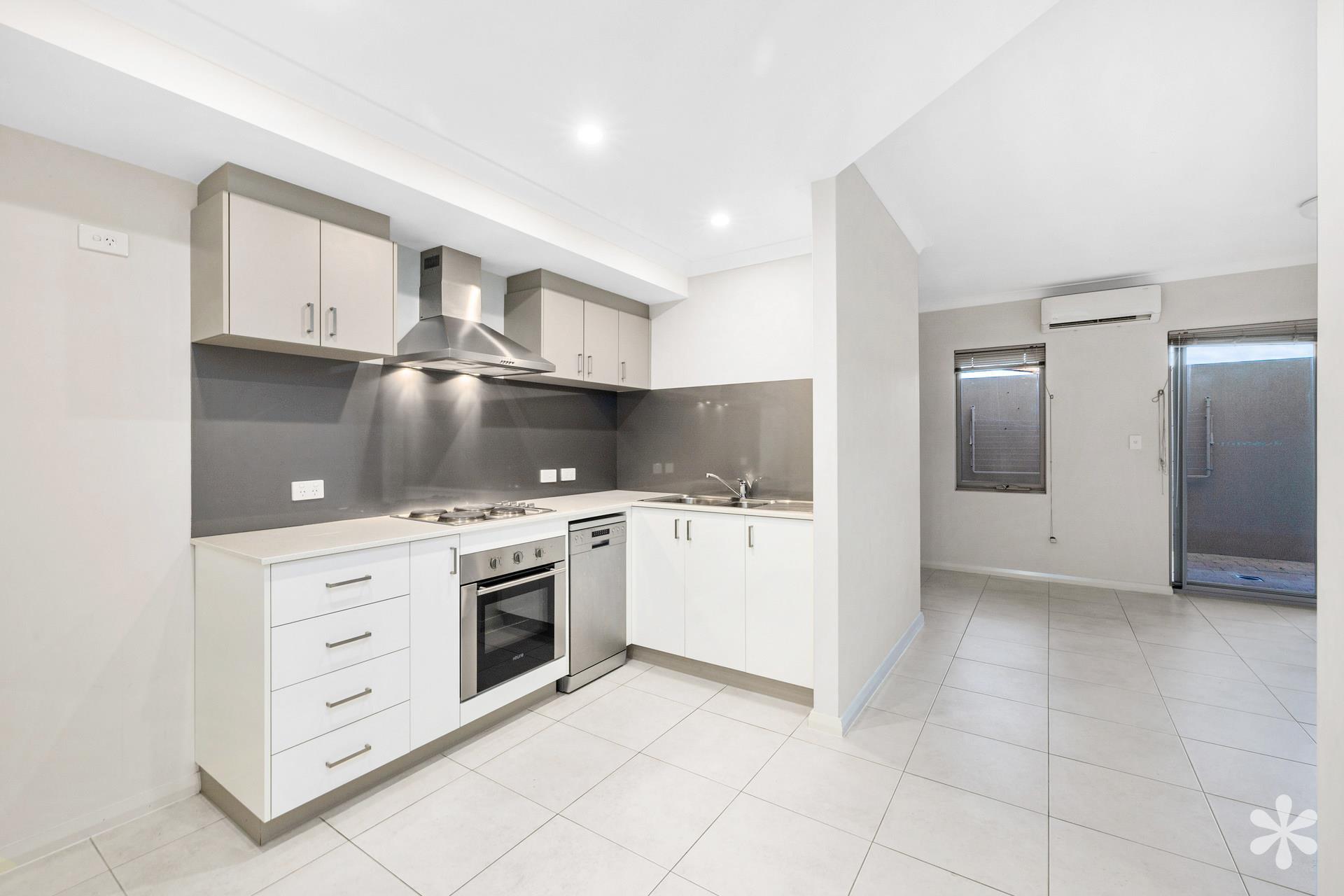 3/10 Padbury Terrace, Midland WA 6056