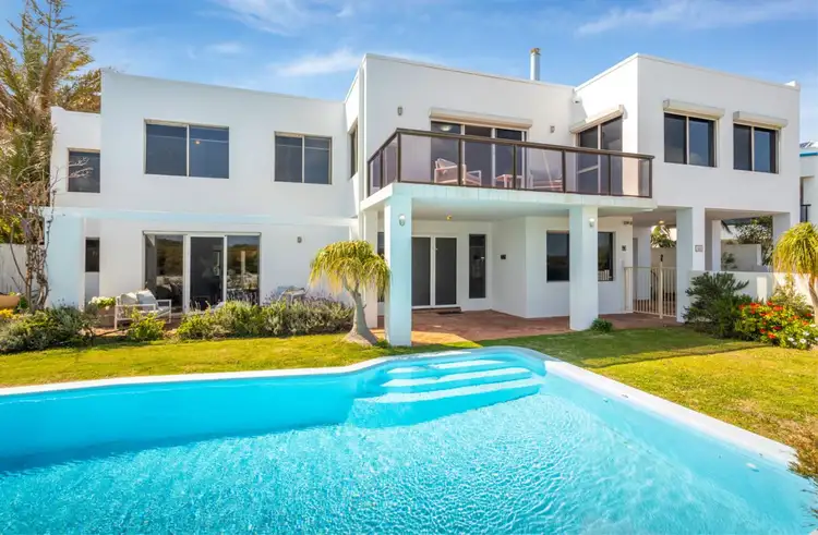 122 Oceanside Promenade, Mullaloo WA 6027