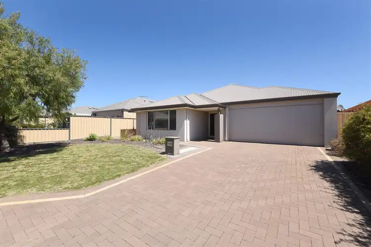 8 Gloucester Street, Yanchep WA 6035