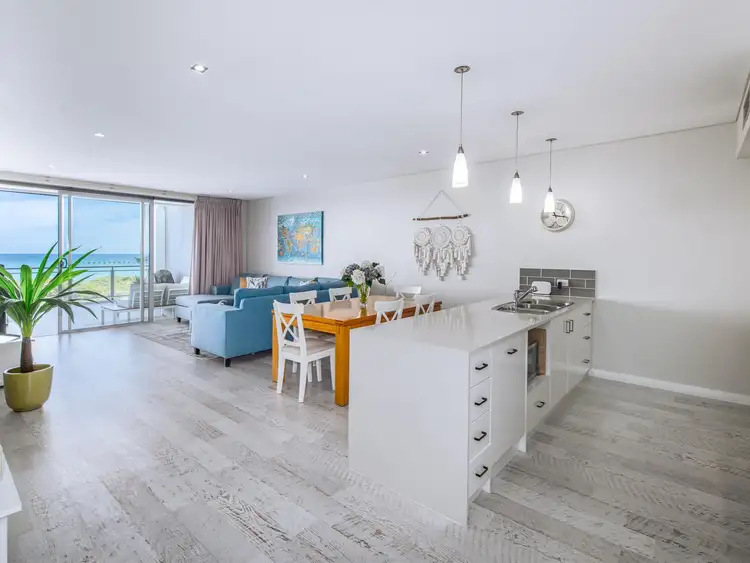 Fifth view of Homely apartment listing, 14/52 Rollinson Road, North Coogee WA 6163