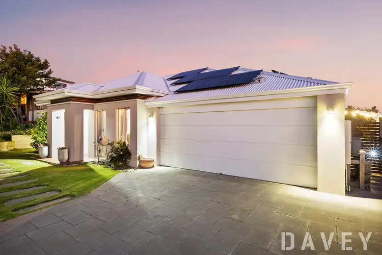 9 Gladman Way, Karrinyup WA 6018