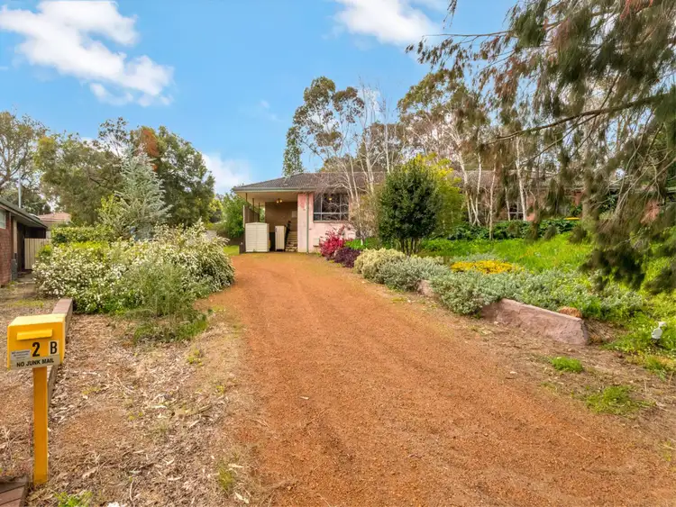 2B Enid Road, Kalamunda WA 6076