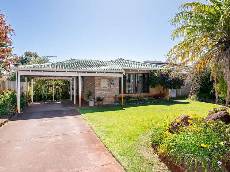 17 Camelot Street, Carine WA 6020