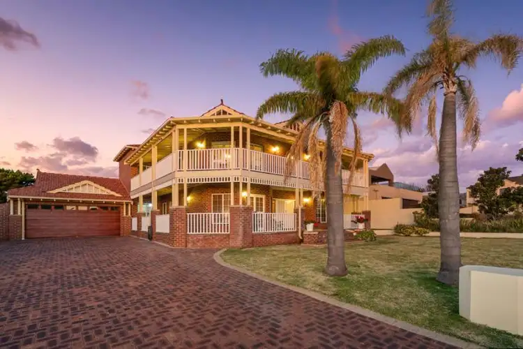 Second view of Homely house listing, 4 Narrabeen Place, Kallaroo WA 6025