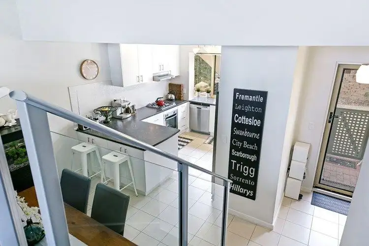 Fourth view of Homely house listing, 2/174 Marine Terrace, South Fremantle WA 6162
