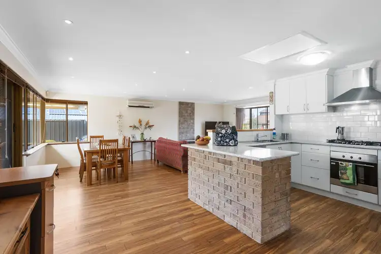 60 Lennoxtown Road, Duncraig WA 6023