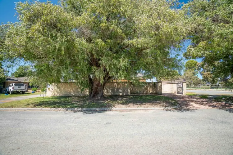 Fifth view of Homely house listing, 2 Ennis Place, Ascot WA 6104