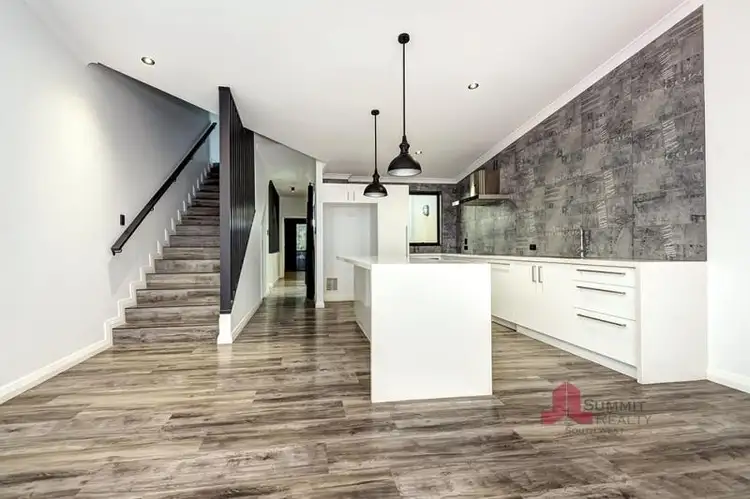 2/18 Bonnefoi Boulevard, Bunbury WA 6230