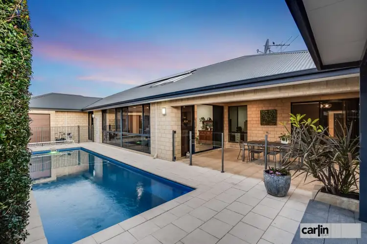 21 Patchouli Circle, Atwell WA 6164