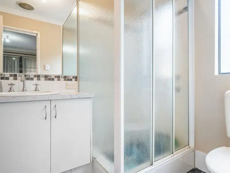 Sixth view of Homely house listing, 12 THOROGOOD AVENUE, Wattle Grove WA 6107
