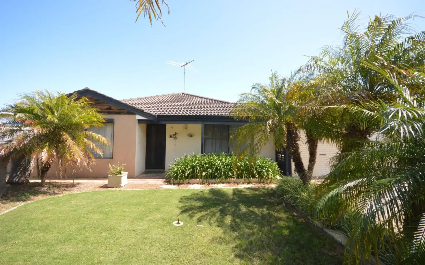 Main view of Homely house listing, 28 St Annes Terrace, Meadow Springs WA 6210