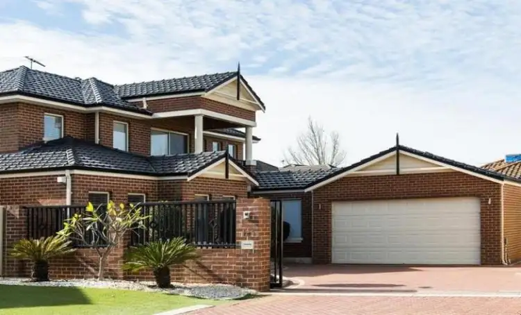 121 Bennett Drive, Canning Vale WA 6155