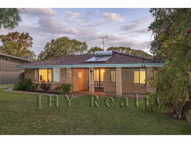 Second view of Homely house listing, 6 Pine Court, Quindalup WA 6281