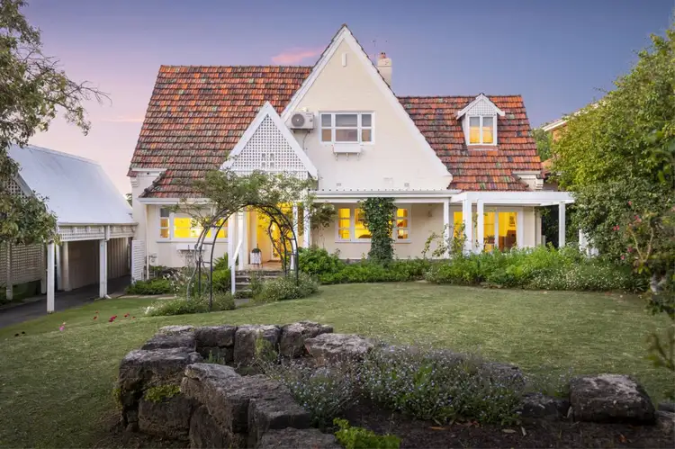 77 Minora Road, Dalkeith WA 6009